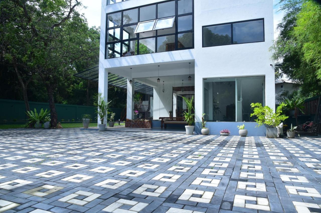 Hotel Eden Grand Dambulla Exterior foto